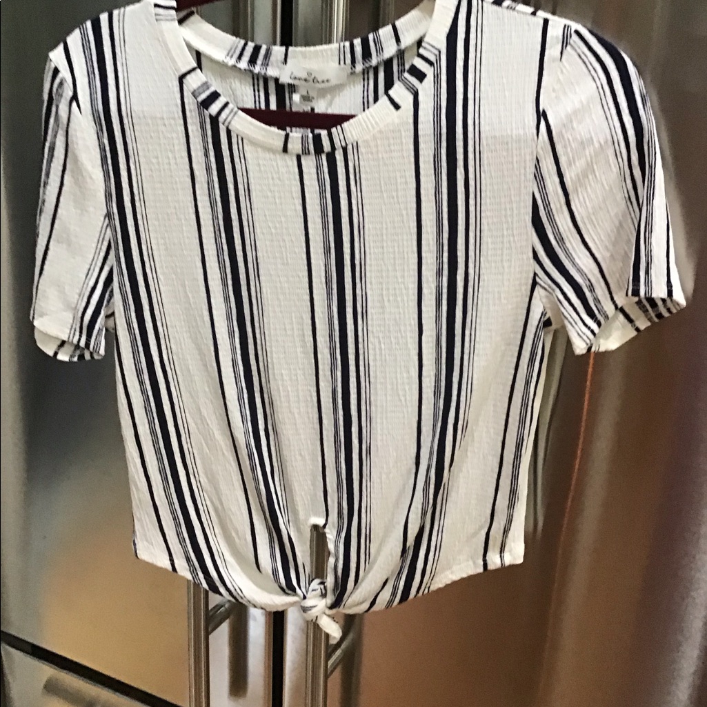 Love Tree Brand Top